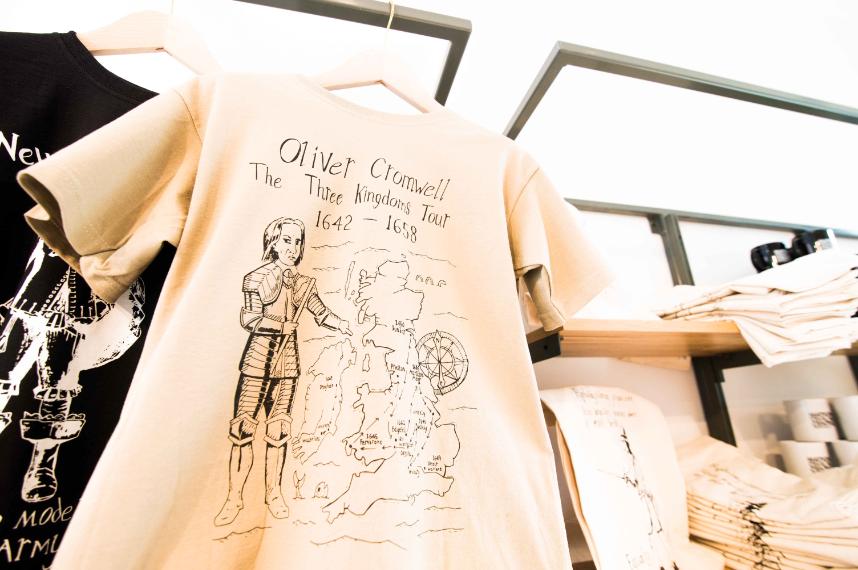 Oliver Cronwell T-shirt